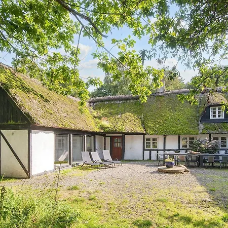 15 Person In Holiday home *